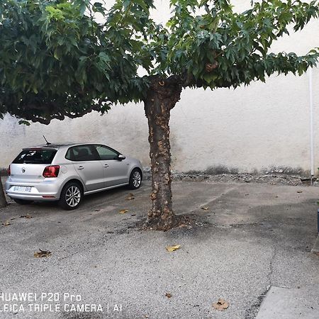 Apartmán Le Pandora, Proche Tour Magne, Parking Et Terrasse Nîmes Exteriér fotografie